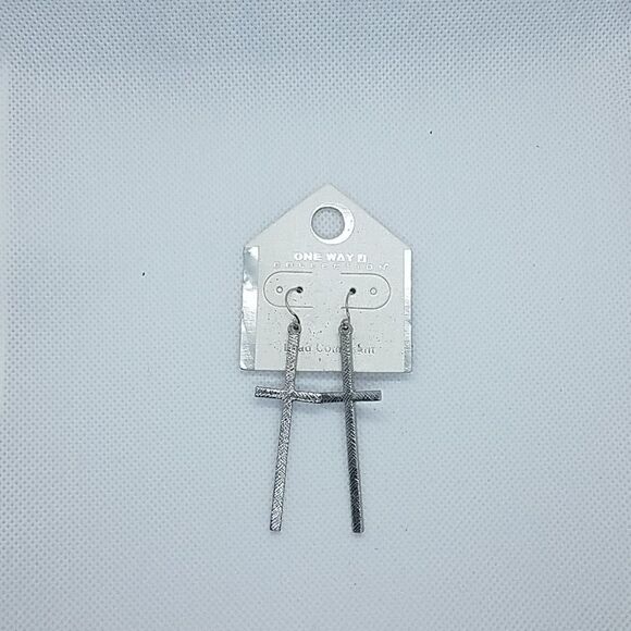 NWT One Way J Collection Dangling Cross Earrings - Picture 1 of 2